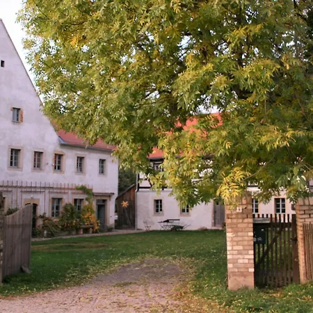 Schlossmühle Schieritz in der Nähe von Meißen Hotel Diera-Zehren